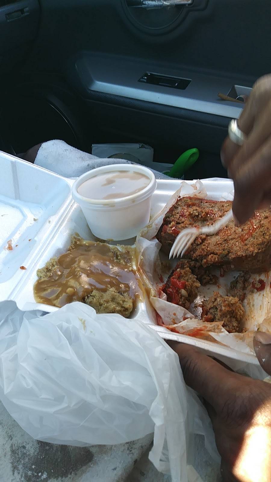 Stacey & Ricks Soulfood | 3399 N Sherman Dr, Indianapolis, IN 46218, USA | Phone: (317) 541-1929