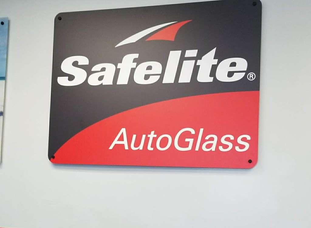 Safelite AutoGlass | 192 Memory Ln, York, PA 17402, USA | Phone: (717) 801-1009