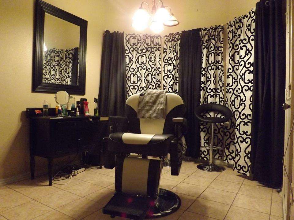 Studio 3218 | 3218 Rockrill Dr, Houston, TX 77045 | Phone: (713) 589-9252