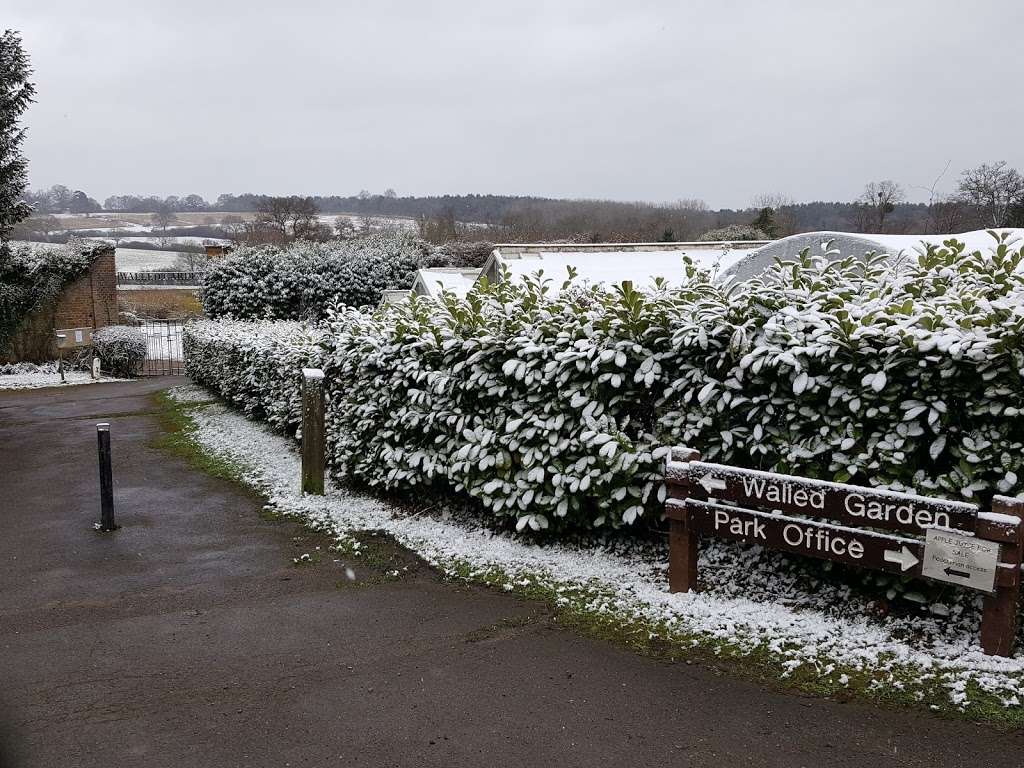 Shenley Park Walled Garden | Shenley, Radlett WD7 9DW, UK | Phone: 01923 852629