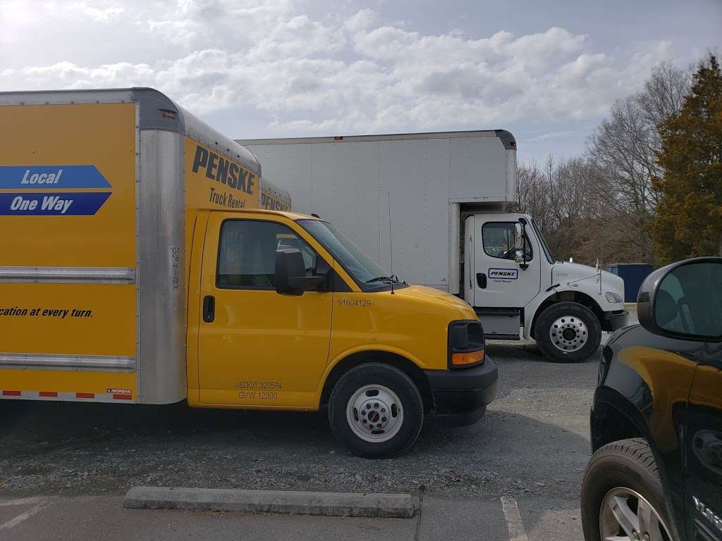 Penske Truck Rental | 2608 Hayes Rd, Monroe, NC 28110, USA | Phone: (704) 821-3138