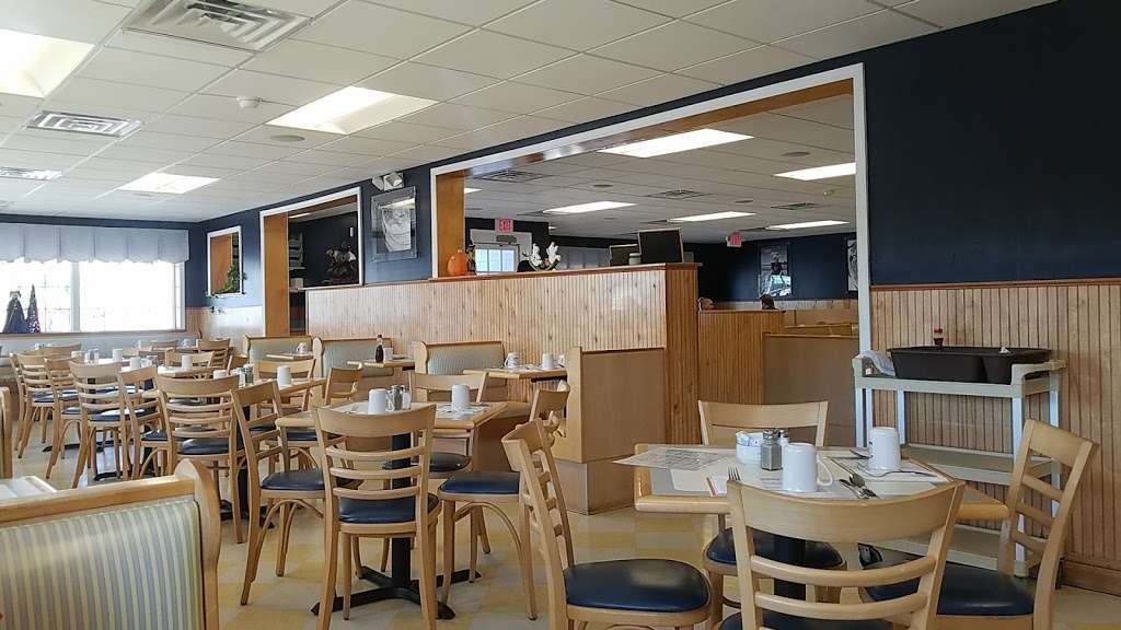 Uncle Bills Pancake Housek | 3189 Dune Dr, Avalon, NJ 08202, USA | Phone: (609) 967-8448