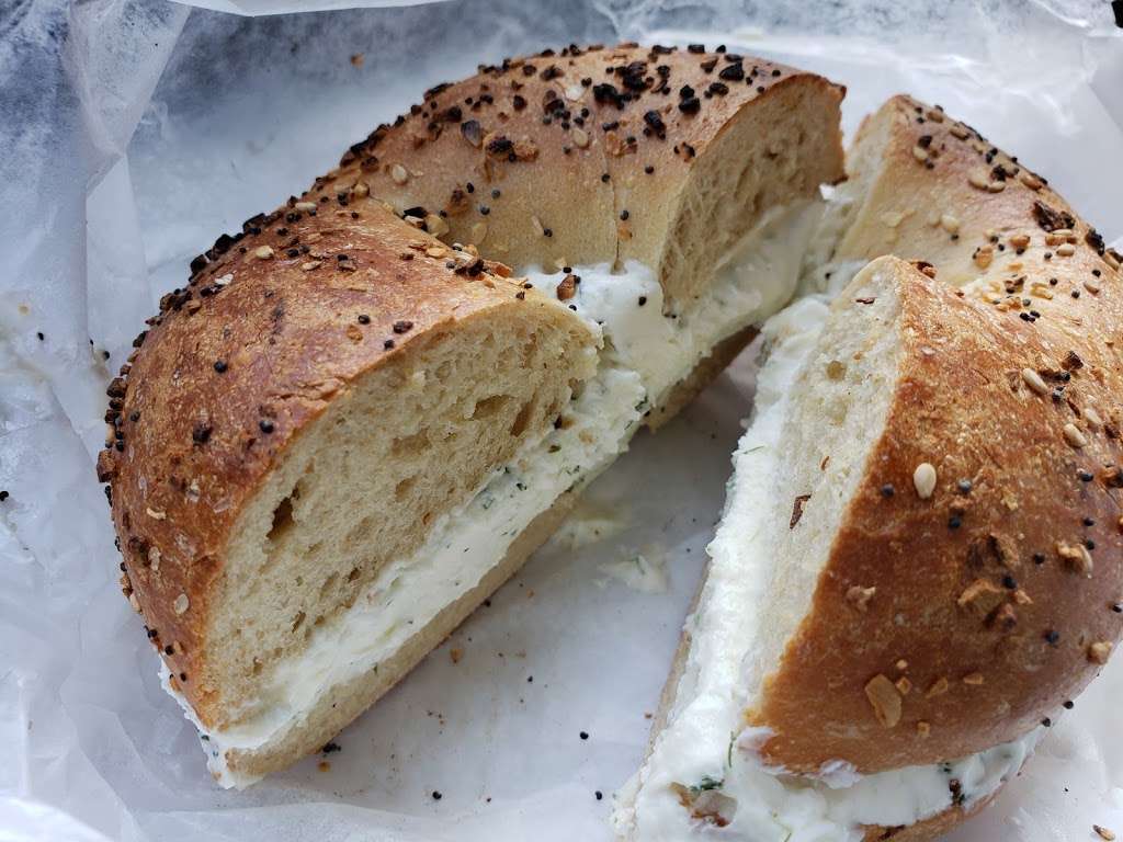 Bagel Club | 20521 35th Ave, Bayside, NY 11361, USA | Phone: (718) 423-6106