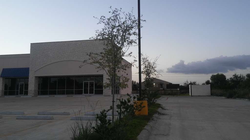 Oanh & Tien PLAZA | 12454 Beechnut St, Houston, TX 77072, USA