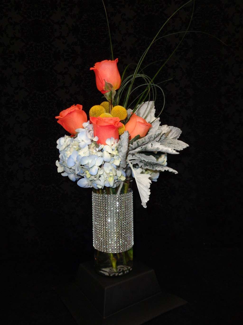 Blushing Blooms Floral | 418 Anders Ln, Kemah, TX 77565, USA | Phone: (281) 957-7148