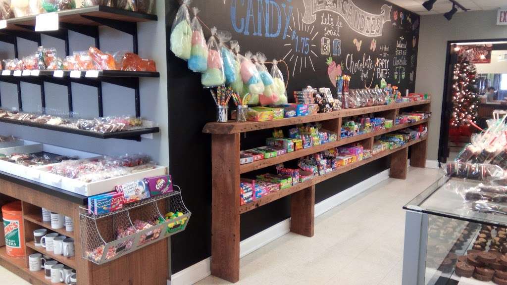 E & A Candies | 9654, 3614 Old Philadelphia Pike, Gordonville, PA 17529 | Phone: (717) 823-1883