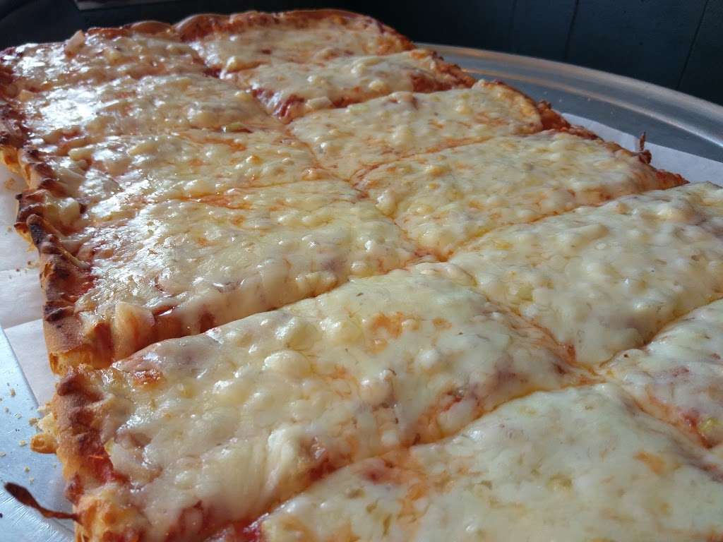 Januzzis Pizza & Subs | 1100 Wyoming Ave, Exeter, PA 18644, USA | Phone: (570) 613-9191