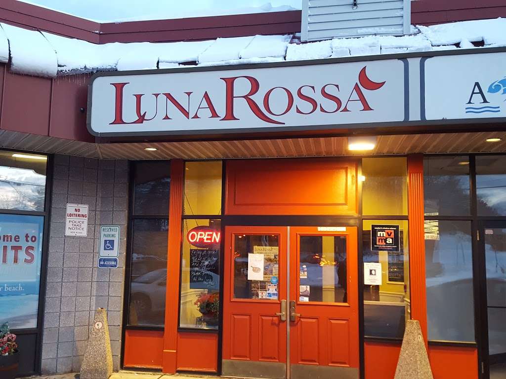 Luna Rossa | 1588, 1699 Shawsheen St, Tewksbury, MA 01876, USA | Phone: (978) 851-9282