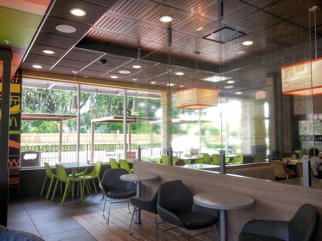 McDonalds | 2019 Spirit Lake Rd, Winter Haven, FL 33880, USA | Phone: (863) 293-2328