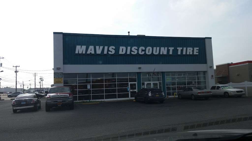 Mavis Discount Tire | 1919 Broadhollow Rd, Farmingdale, NY 11735, USA | Phone: (631) 753-2400