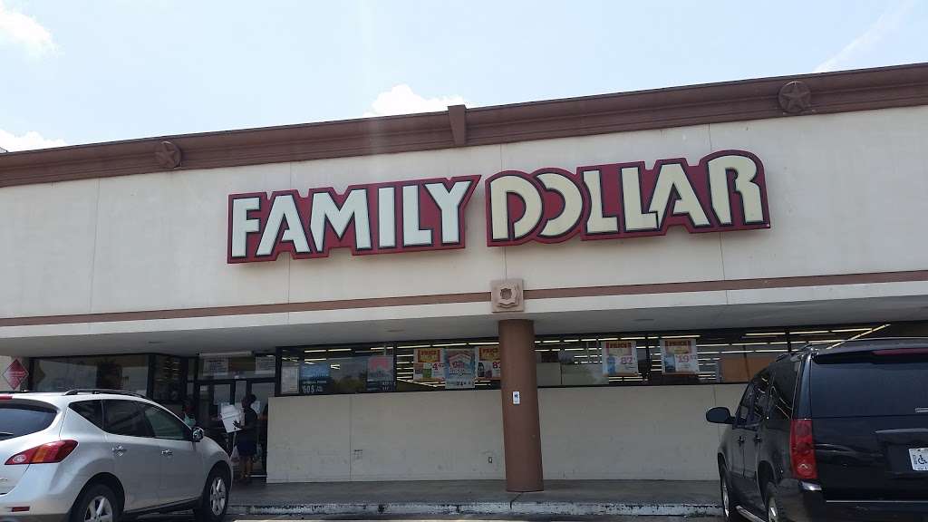 Family Dollar | 2190 Texas Pkwy, Missouri City, TX 77489, USA | Phone: (281) 499-2440