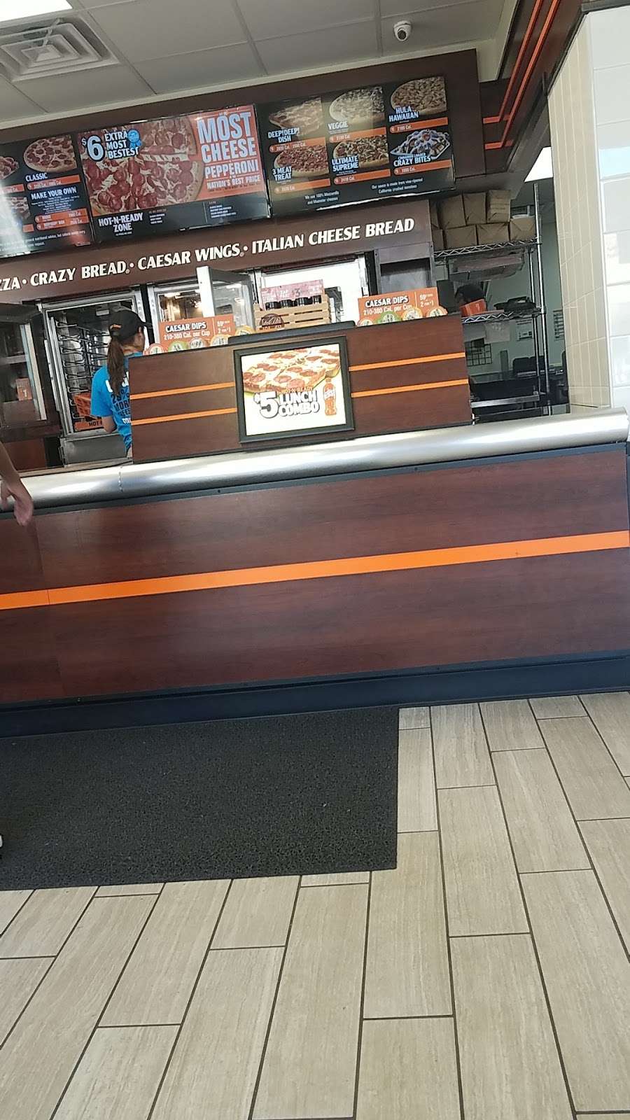 Little Caesars Pizza | 1728 W Rosecrans Ave, Compton, CA 90220 | Phone: (310) 639-7686