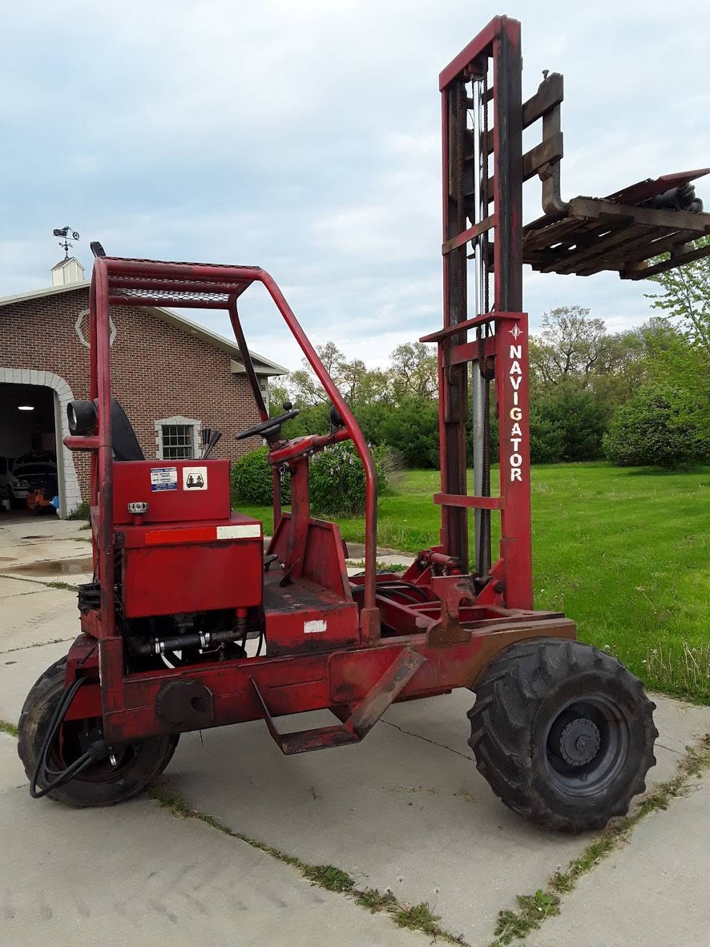 MLC Lift Truck Service | 26679 Edison Rd, South Bend, IN 46628, USA | Phone: (574) 344-0309