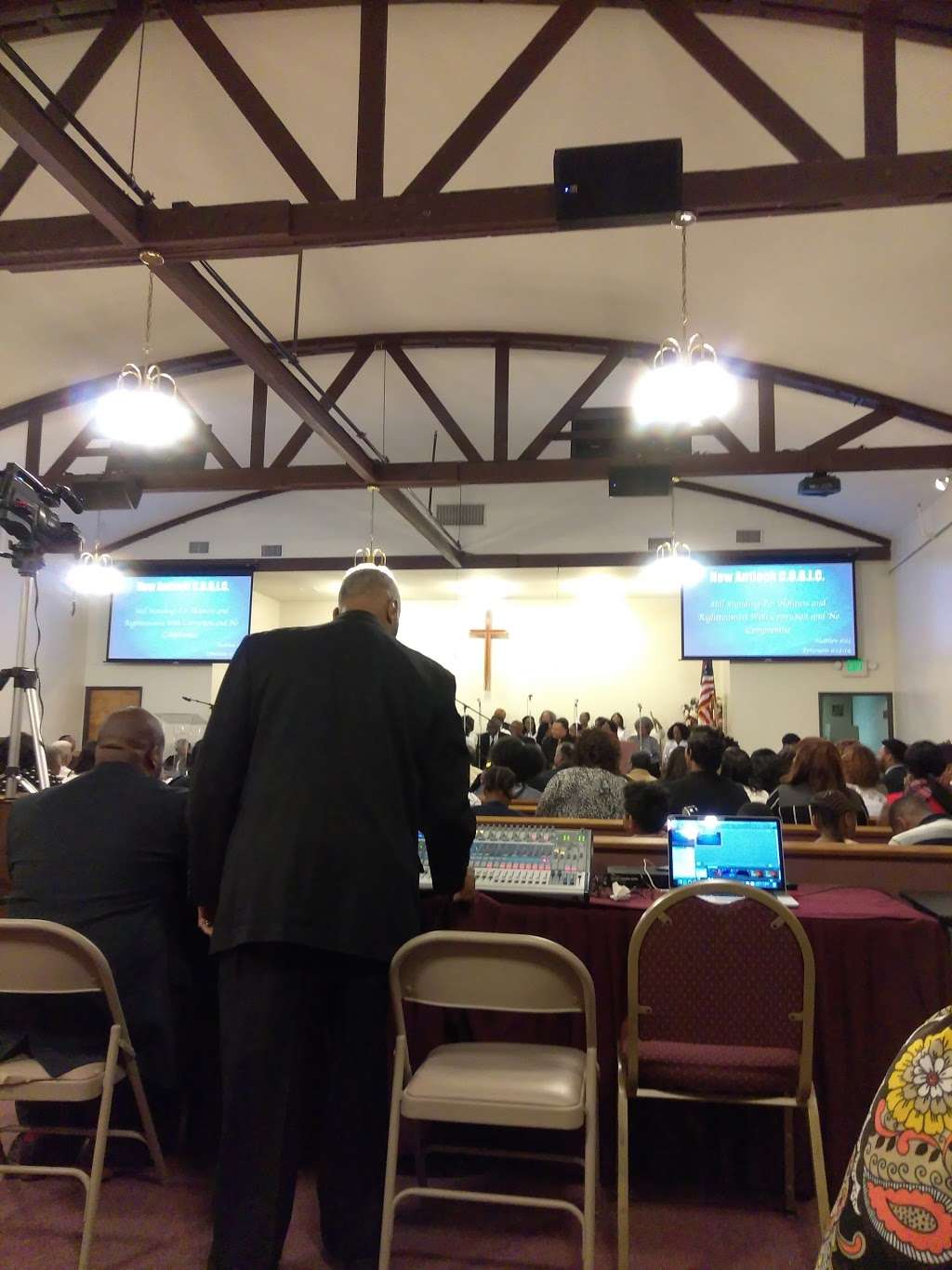 New Antioch Church of God | 7826 Vermont Ave, Los Angeles, CA 90044, USA | Phone: (323) 778-7965