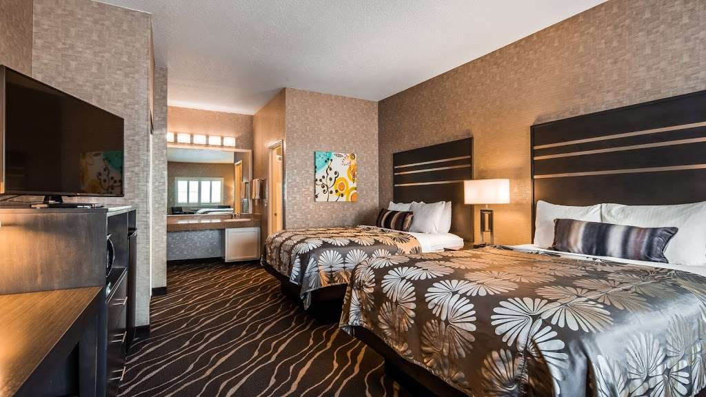 Best Western Plus Park Place Inn - Mini Suites | 1544 S Harbor Blvd, Anaheim, CA 92802, USA | Phone: (714) 776-4800
