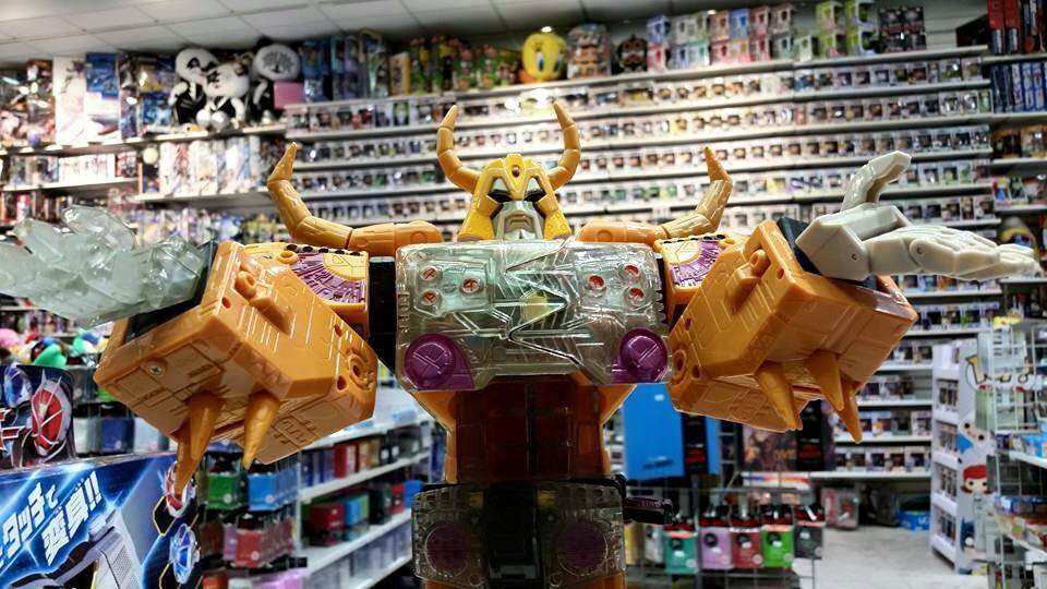 The Toy Vault At Emerald Square Mall 999 S Washington St North Attleborough Ma 02760 Usa