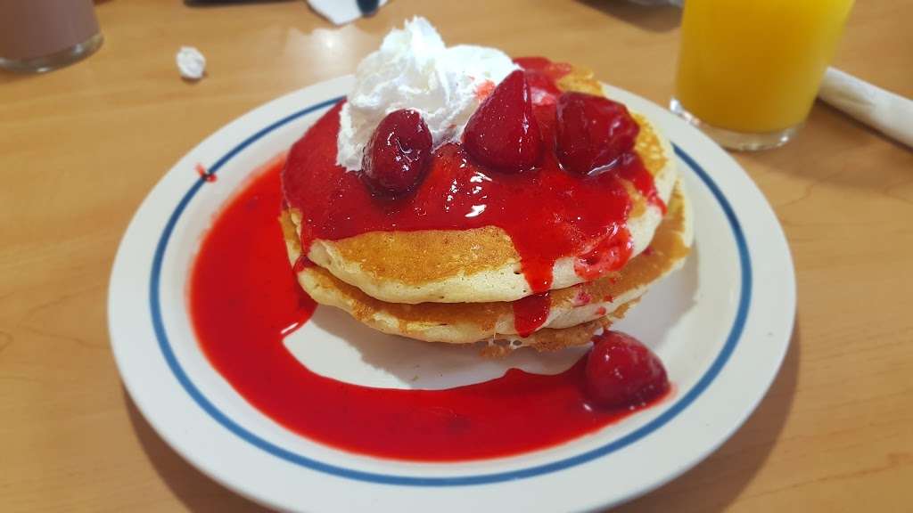 IHOP | 201 S Federal Hwy, Dania Beach, FL 33004, USA | Phone: (954) 929-1529