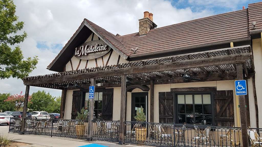 la Madeleine French Bakery & Cafe MacArthur | 6430 N MacArthur Blvd, Irving, TX 75034, USA | Phone: (469) 385-1700