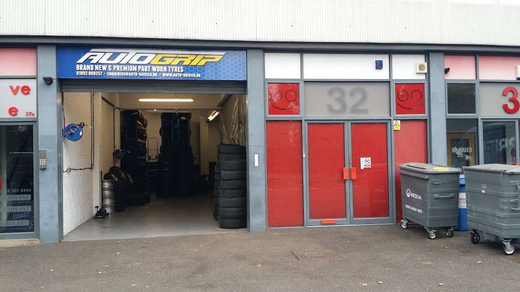AutoGrip Tyres | 32, Nazeing, Waltham Abbey EN9 2HB, UK | Phone: 01992 899257