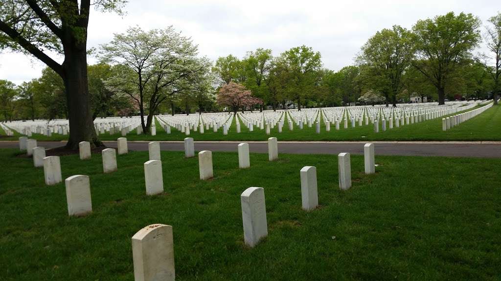 Beverly National Cemetery | 916 Bridgeboro Rd, Beverly, NJ 08010, USA | Phone: (215) 504-5610