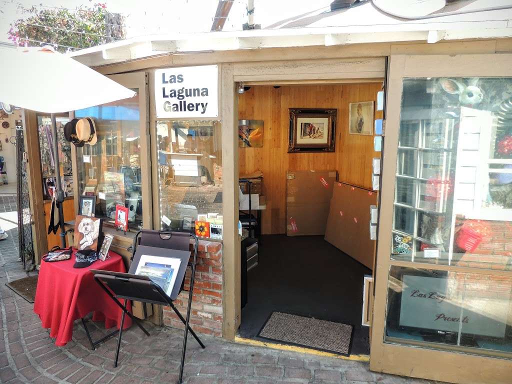 Laguna Village Arts and Flowers | 577 S Coast Hwy, Laguna Beach, CA 92651, USA | Phone: (949) 494-1956