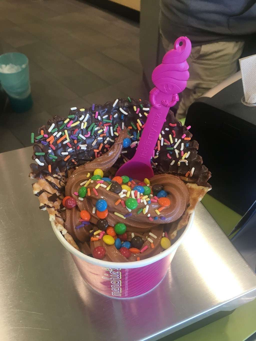 Menchies Frozen Yogurt | 14309 E Sam Houston Pkwy N, Ste 200, Houston, TX 77044 | Phone: (832) 975-7429