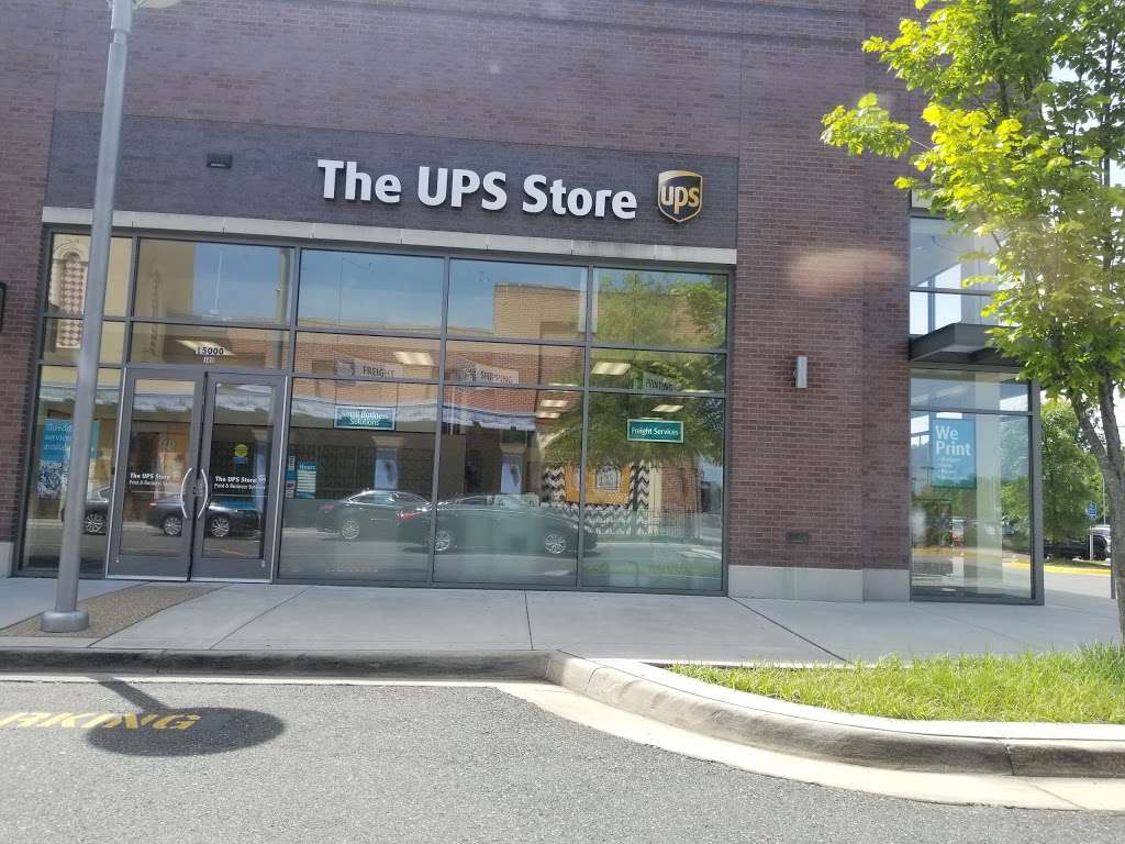 The UPS Store | 15000 Potomac Town Pl Ste 100, Woodbridge, VA 22191 | Phone: (703) 878-6575