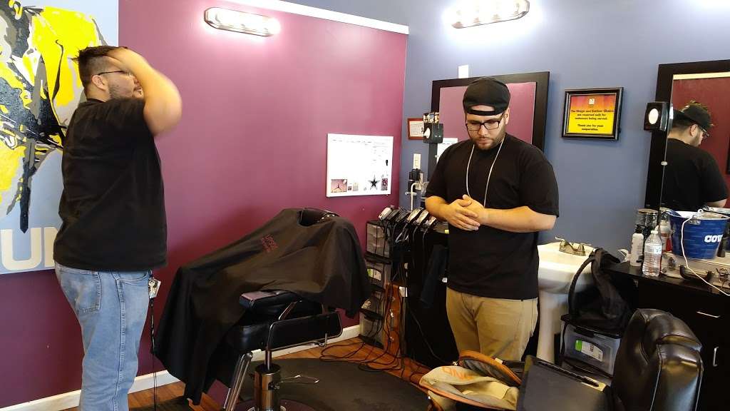 Upscale Barber Salon | 3515 W Southern Ave, Phoenix, AZ 85041, USA | Phone: (602) 268-2887