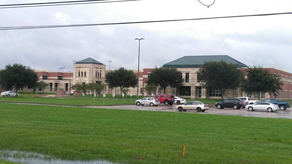 Briscoe Junior High School - 4300 Farm to Market Rd 723, Richmond, TX ...