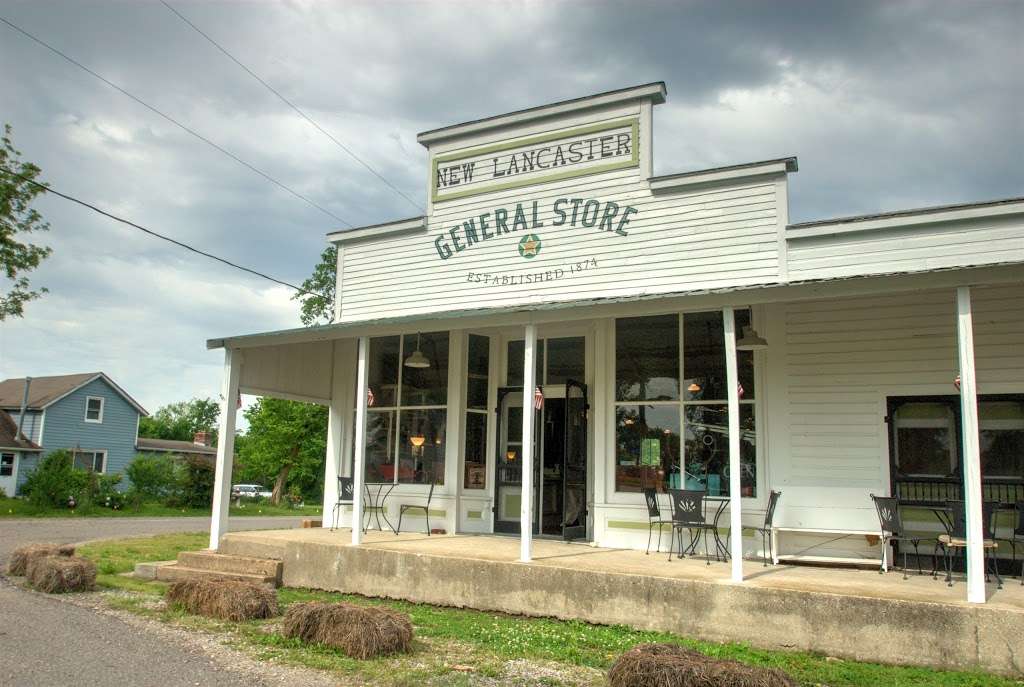 New Lancaster General Store | 36688 New Lancaster Rd., Paola, KS 66071, W 366th Terrace, Paola, KS 66071, USA | Phone: (913) 377-4689