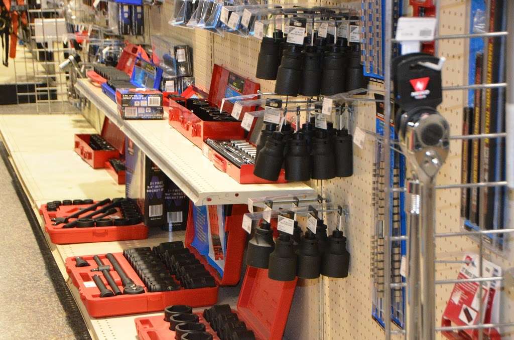 Baytown Tool Box | 1801 Decker Dr, Baytown, TX 77520, USA | Phone: (832) 695-2743