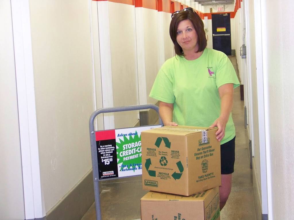 U-Haul Moving & Storage of Crossroads | 6027 S High Ave, Oklahoma City, OK 73149, USA | Phone: (405) 631-0491