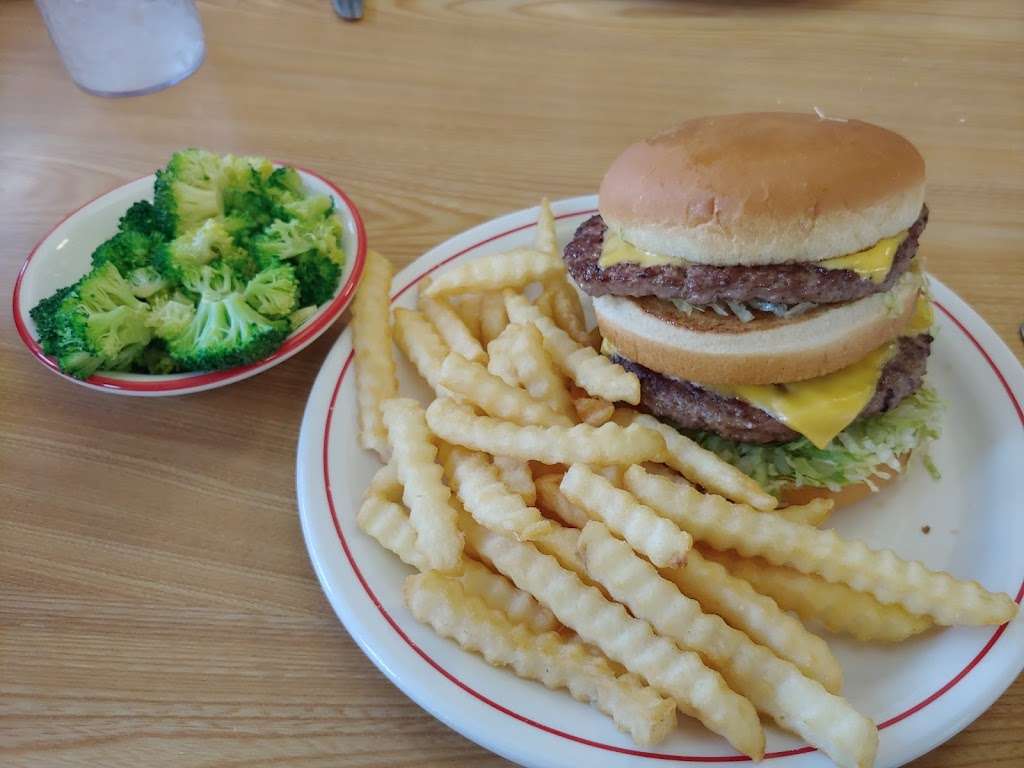 Frischs Big Boy | 1803 N Greensburg Crossing, Greensburg, IN 47240, USA | Phone: (812) 663-8114