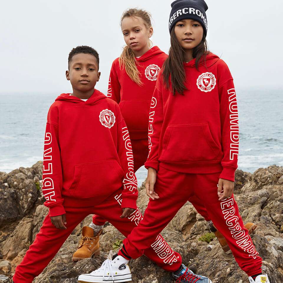 abercrombie kids | 152 The Arches Cir, Deer Park, NY 11729, USA