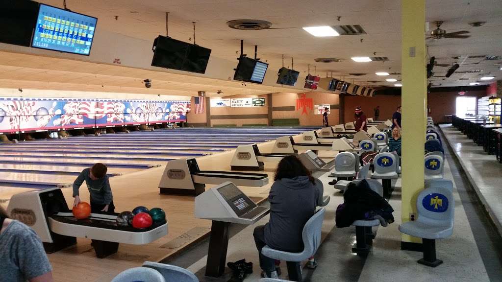 Thunderbird Lanes | 423 E Main St, Wrightstown, NJ 08562, USA | Phone: (609) 723-7911