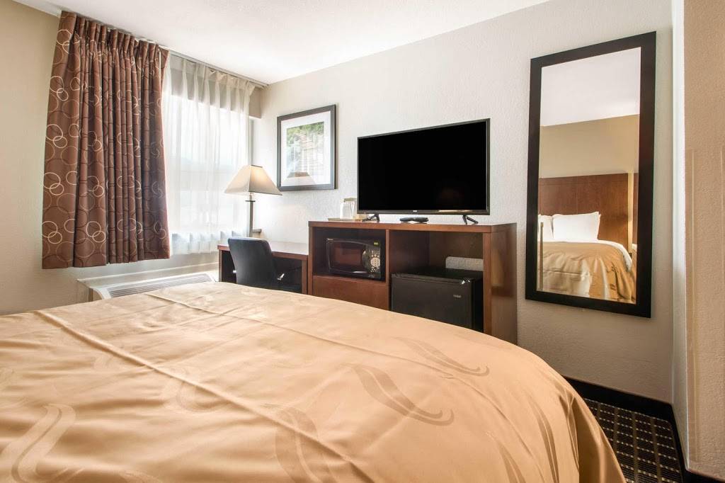 Quality Inn Madison West Near University Area | 6900 Seybold Rd, Madison, WI 53719, USA | Phone: (608) 274-6900