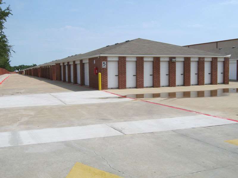 Extra Space Storage | 2809 Belt Line Rd, Garland, TX 75044, USA | Phone: (972) 495-9505