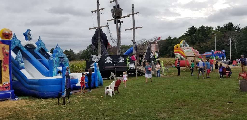 Marini Farm Corn Maze (Closed for Season) | 259 Linebrook Rd, Ipswich, MA 01938, USA | Phone: (978) 356-0430