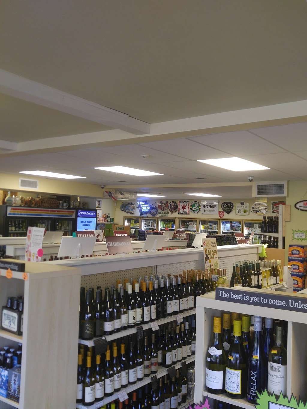 Merrimac Liquors | 123 E Main St, Merrimac, MA 01860 | Phone: (978) 384-8365