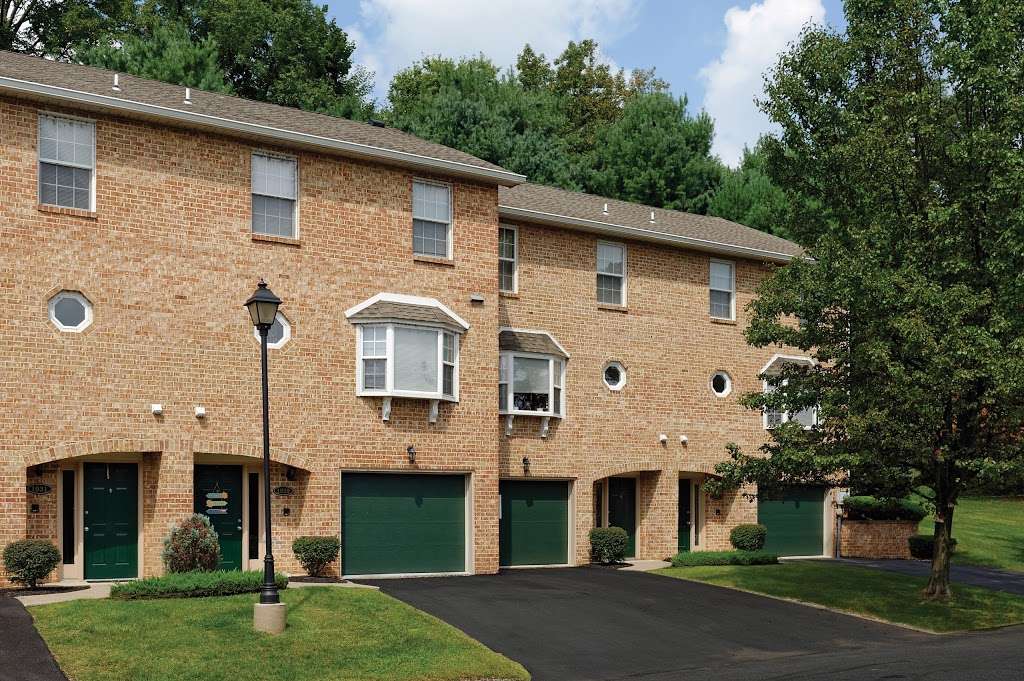 The Brooke at Peachtree Village | 1988 Presidential Dr, Whitehall, PA 18052, USA | Phone: (610) 799-4310