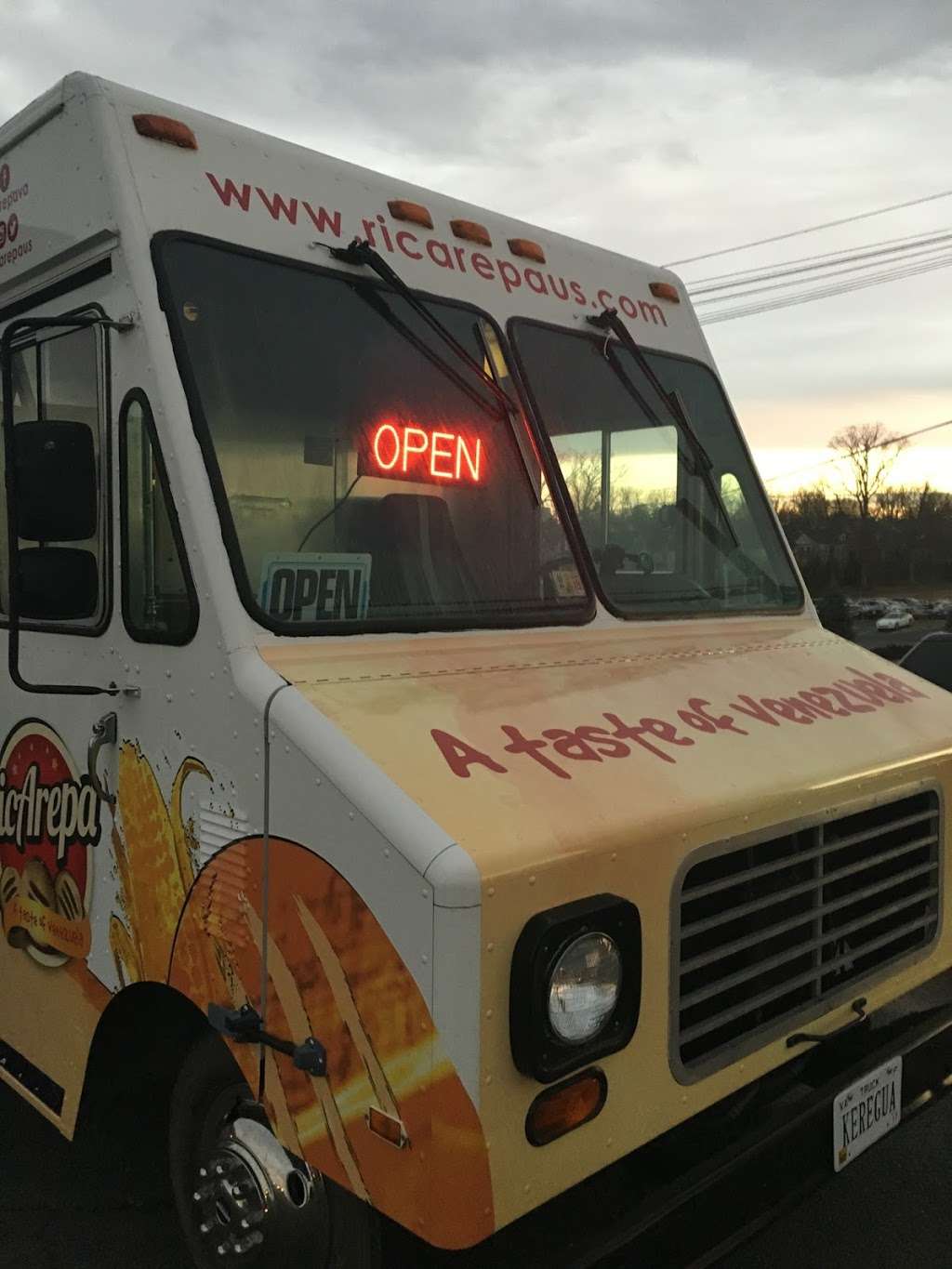 RicArepa Food Truck | 3485 James Madison Hwy, Haymarket, VA 20169 | Phone: (703) 225-9719