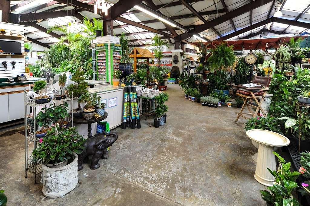 Franks Garden Center & Hawkins Signature Landscapes | 12205 Annapolis Rd, Bowie, MD 20720, USA | Phone: (301) 390-6274