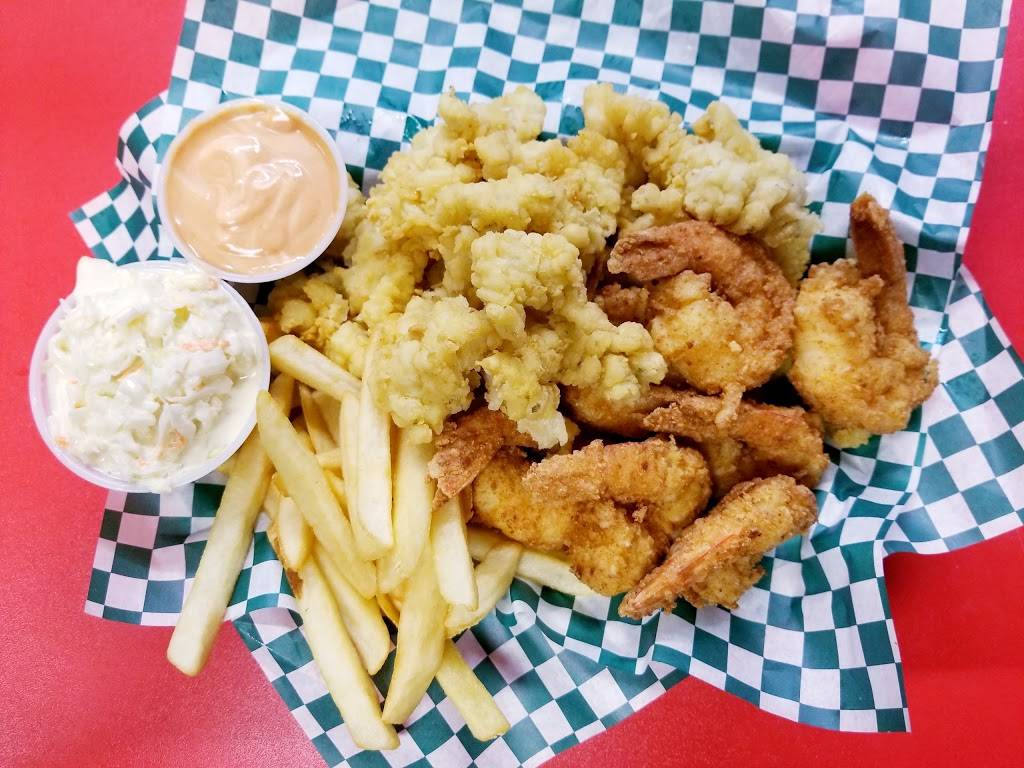 Hook Fish and Chicken | 6035 Plank Rd, Baton Rouge, LA 70805, USA | Phone: (225) 726-7169