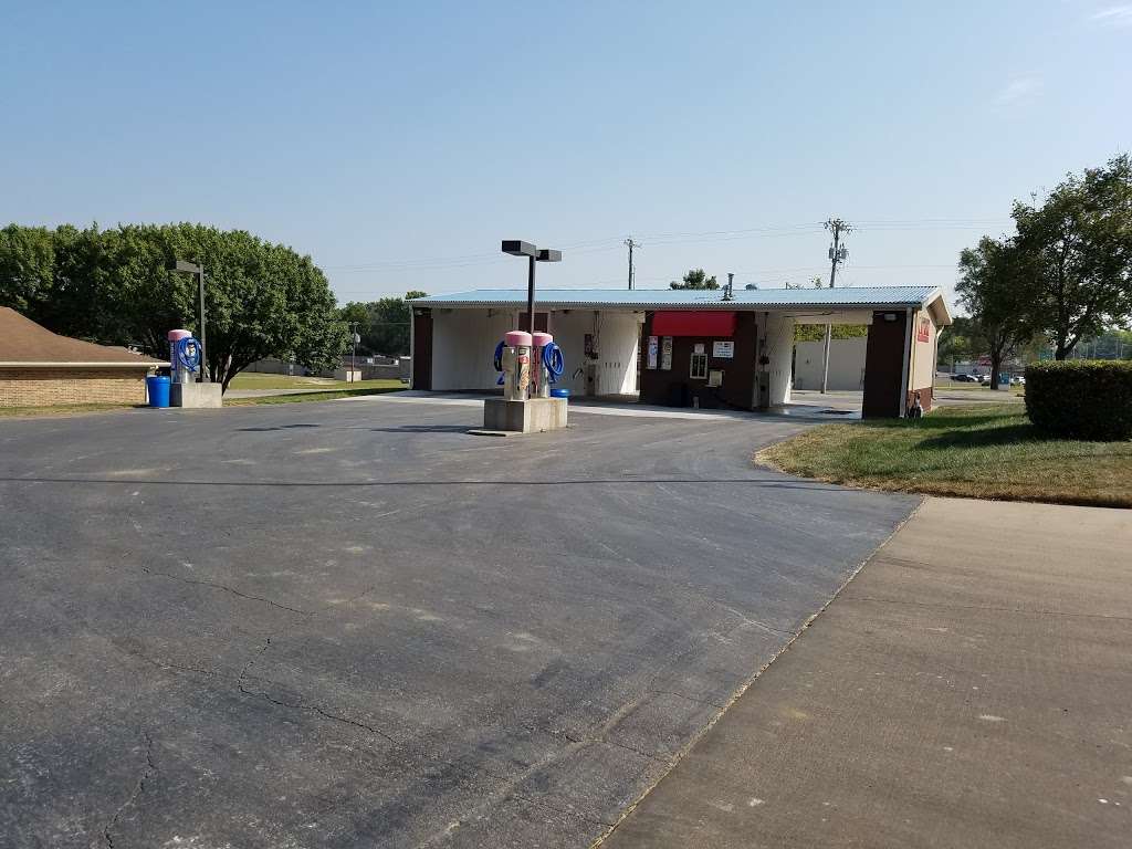 Classic Car Wash | 300 N Webster St, Spring Hill, KS 66083, USA