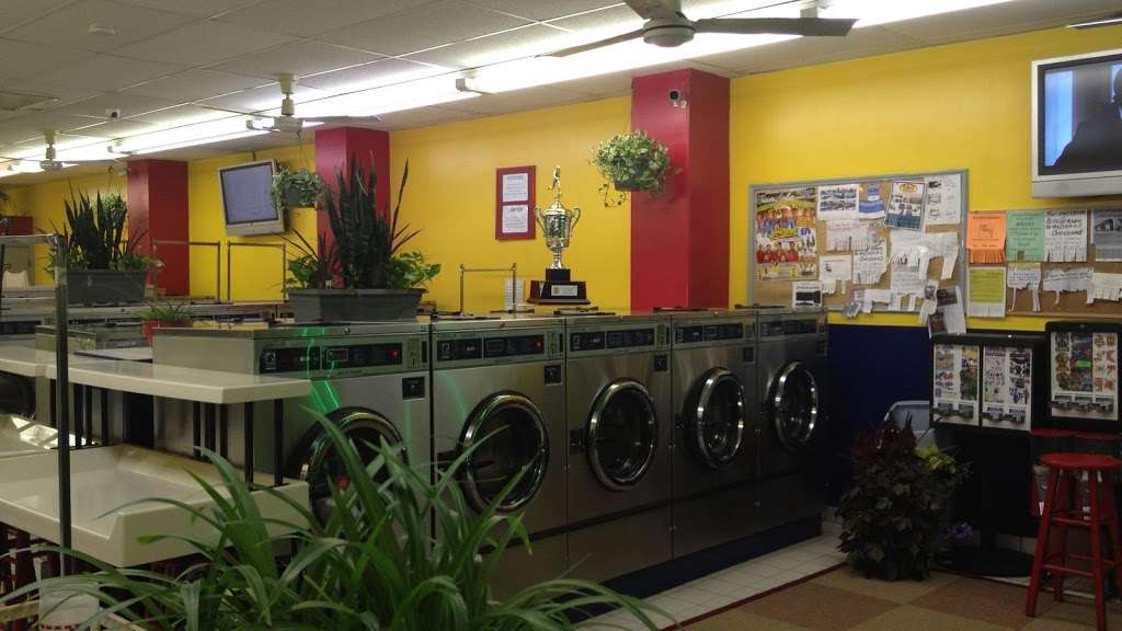 GEORGES LAUNDROMAT | 1722 Dempster St, Mt Prospect, IL 60056, USA | Phone: (630) 373-6673