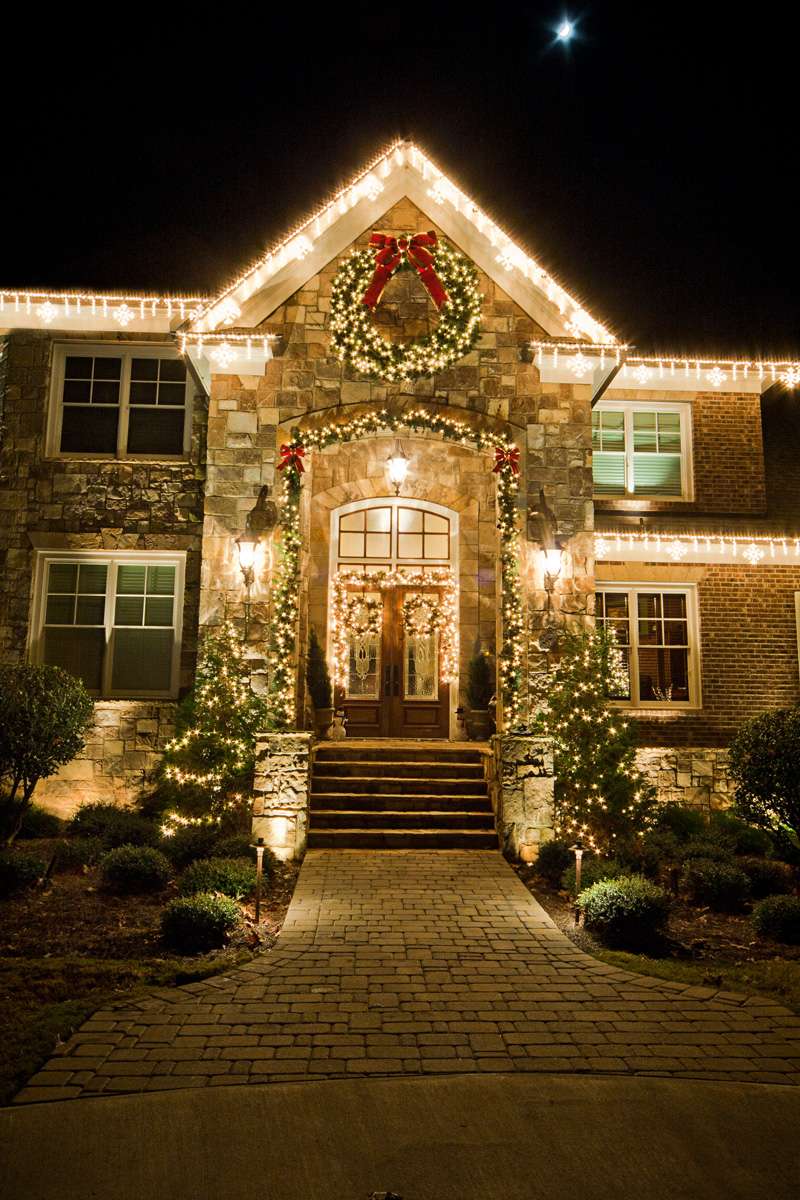 Bright Holiday Lighting | 2587 Huntingdon Pike r, Huntingdon Valley, PA 19006, USA | Phone: (215) 357-3058