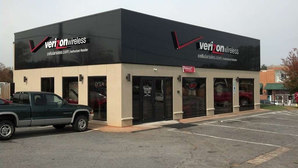 Verizon Authorized Retailer – Cellular Sales | 2905 N Center St, Hickory, NC 28601, USA | Phone: (828) 855-3800