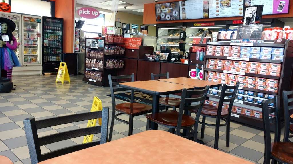 Dunkin Donuts | 955 Brook Forest Ave, Shorewood, IL 60404, USA | Phone: (815) 609-5570