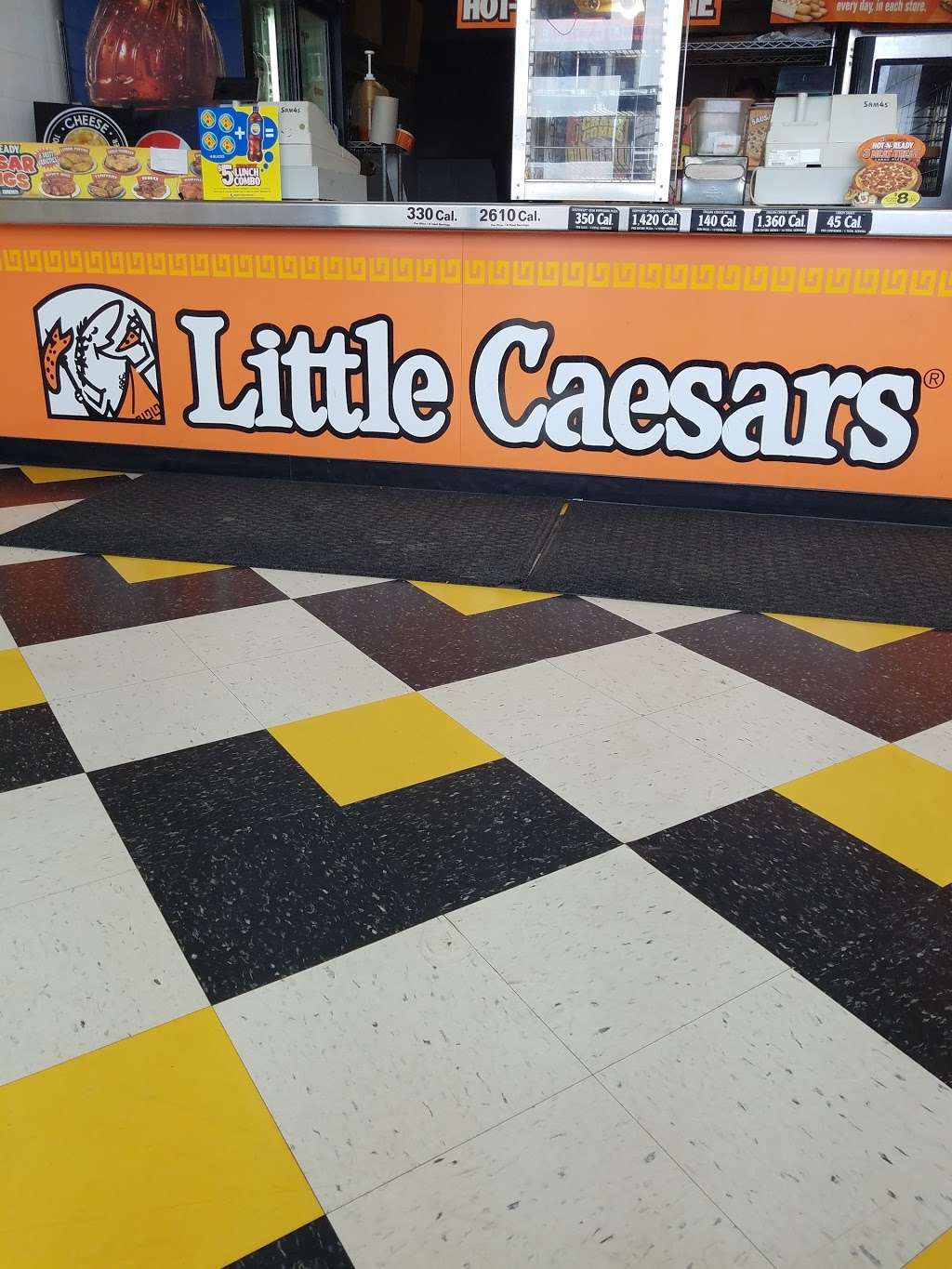 Little Caesars Pizza | 1211 S Division St, Harvard, IL 60033, USA | Phone: (815) 943-3900