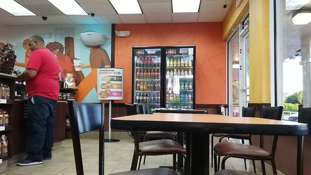 Dunkin | 17720 Pines Blvd, Pembroke Pines, FL 33029, USA | Phone: (954) 431-6979